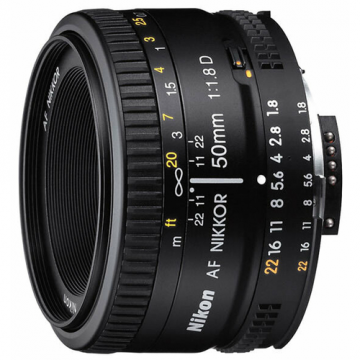 Nikon 50mm f / 1.8D AF Nikkor