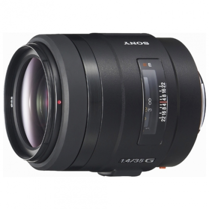 סוני 35mm f / 1.4G (SAL-35F14G) סוני 35mm f / 1.4G (SAL-35F14G)