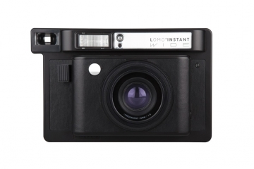 Lomo Instant Wide